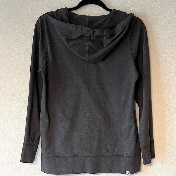 PUMA Women’s Gray Long Sleeve Button Neck Hoodie. Size Large. - Picture 2 of 3